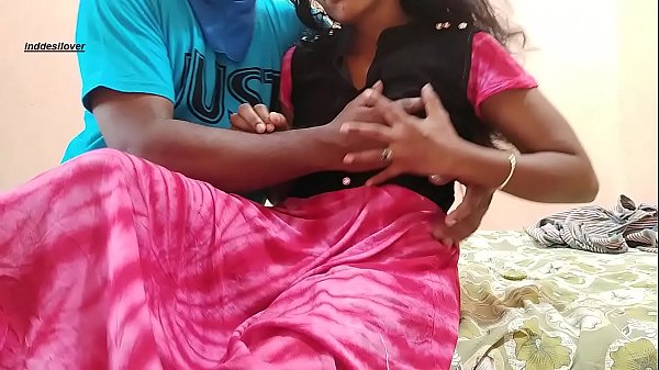 Sexy Aunty Cum On Tit