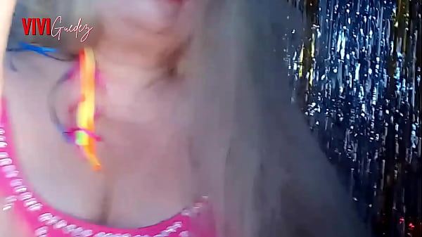 Melted, completely naked and given over to her most intense desires, spreading herself wide open on the sofa with her ass hole being ripped apart with desire.