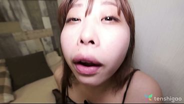 La sexy y atractiva japonesa Suzuna Shiraishi complace a su amante.
                   La sexy y atractiva japonesa Suzuna Shiraishi complace a su amante. muchos negros