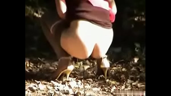 pissing