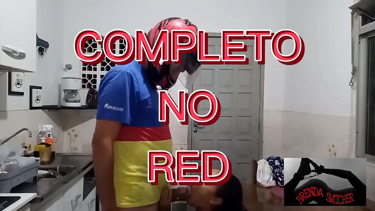 Brenda Switcher paga gasolina con mamada (COMPLETO NO RED)
                    gas dinheiro entregador brenda switcher boquetelo muchos negros