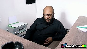 Download Video - Meu Marido tentava esquecer o passado na empresa&comma; mas estava dificil