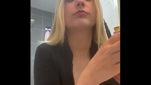 Kitty wants to play! Vol. 23 – itskinkykitty