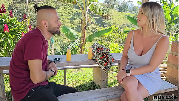 Fucking at the forest with the amazing kourtney love