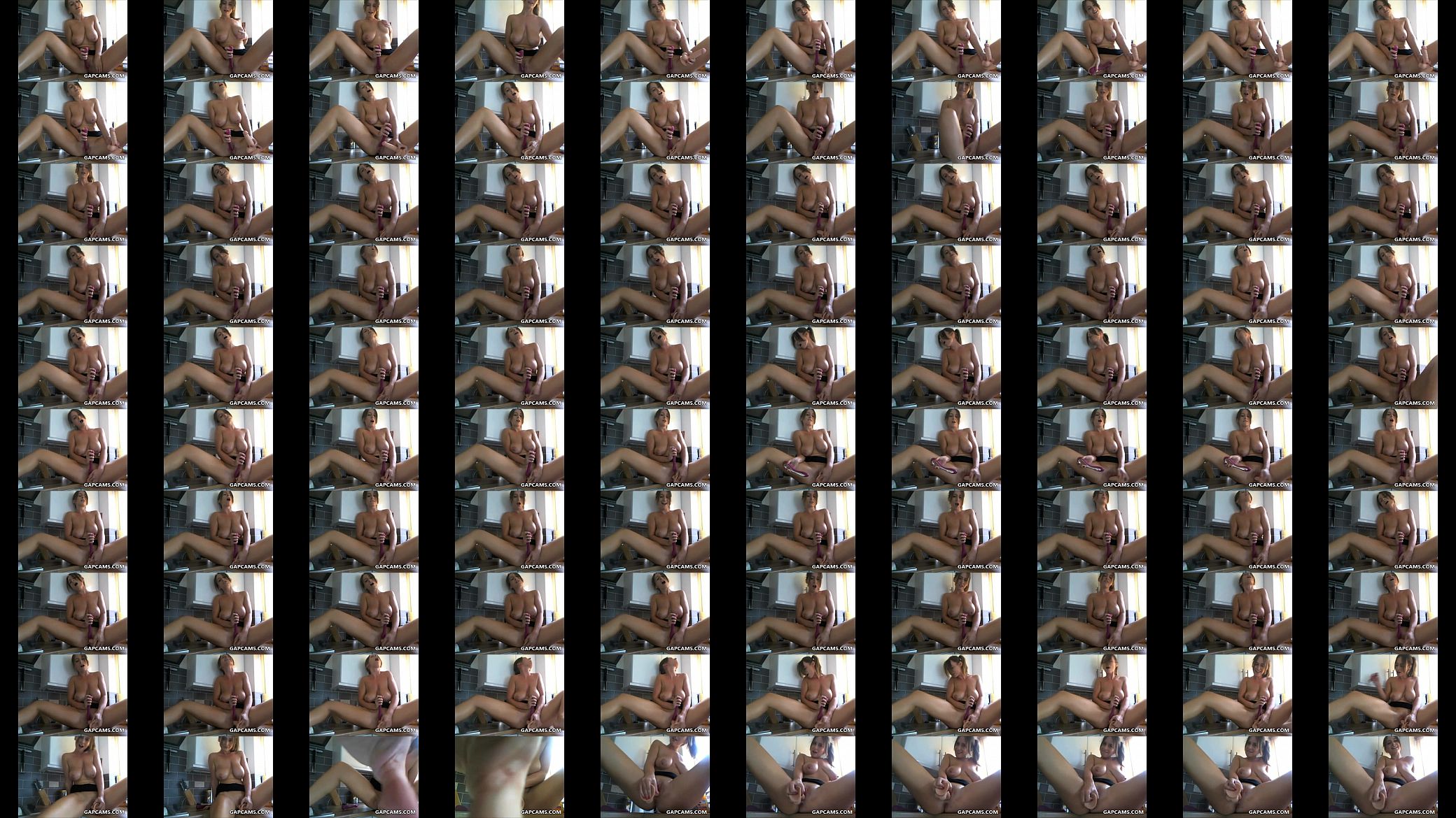 Big Tits Dildo Orgasm on cam 预览图