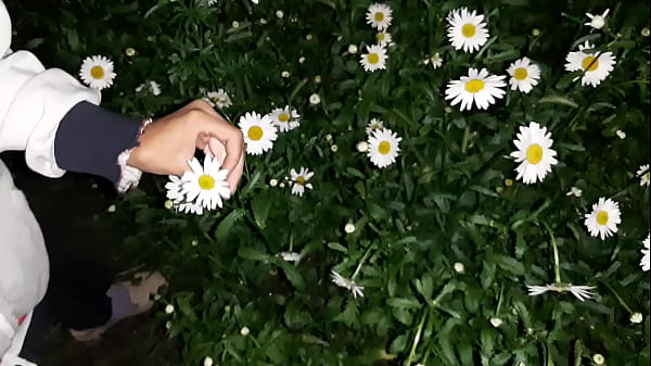 Sex with a housekeeper after a walk in the garden - Girls fly orgasm