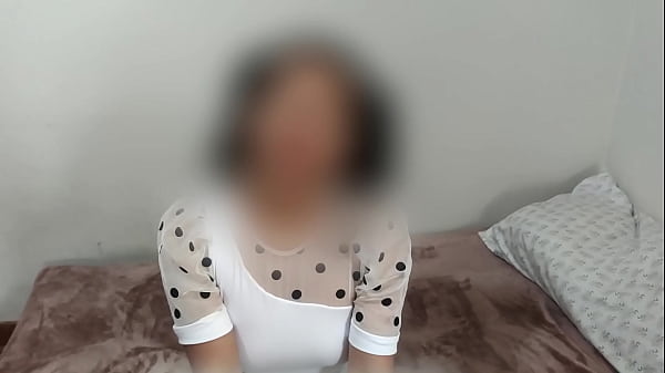 Casting a college girl ends in a creampie