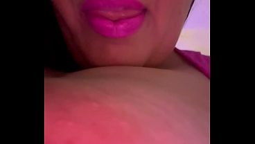 TwitterBabe “BigMilfGoddessX” Solo Masturbation and Tease Fan Video