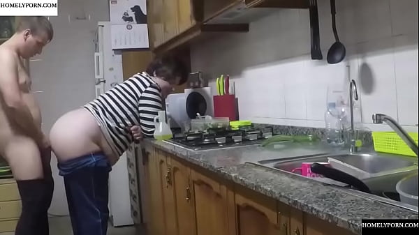 She has arrived from shopping and they fuck in ...