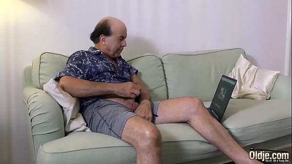 Lylyta Yung horny teen has sex with old