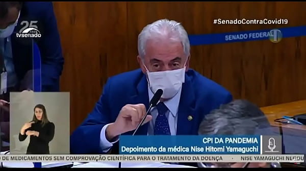 SENADOR FUDENDO A MÉDICA DE TODAS AS FORMAS