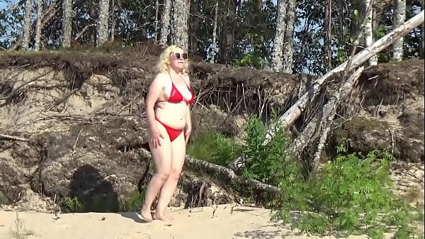Bikini beach-red and blue