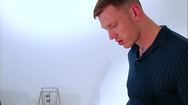 Guyzin2rubber, Never Mind the Pizza