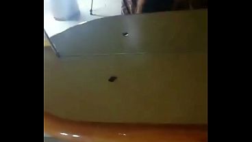 Download Video - Con la mam&aacute; flaca de mi amigo joven