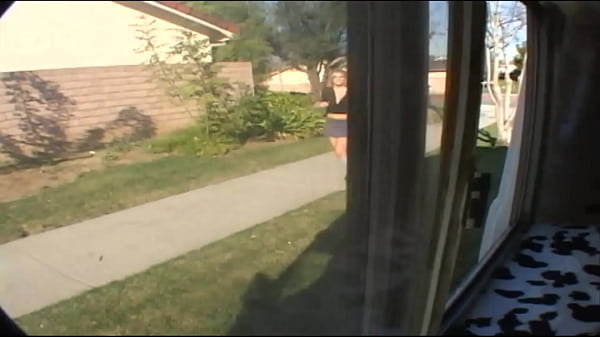 Blonde Beauty Stephanie Richards Takes It from Behind