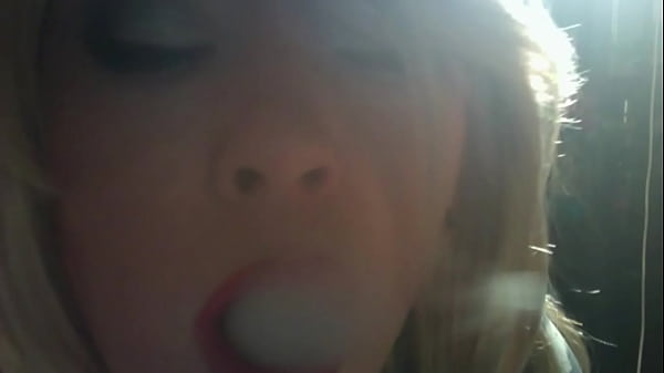 BBW Domme Tina Snua Smoking A 120 Cigarette Close Up