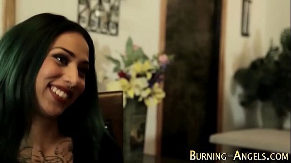thumb goth whore gets fucked