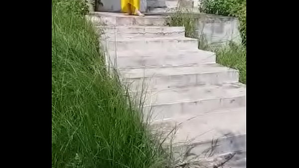 Paki Milf Actress Sana Khan jiggling Big Boobs shooting of Wakhra badmash Movie