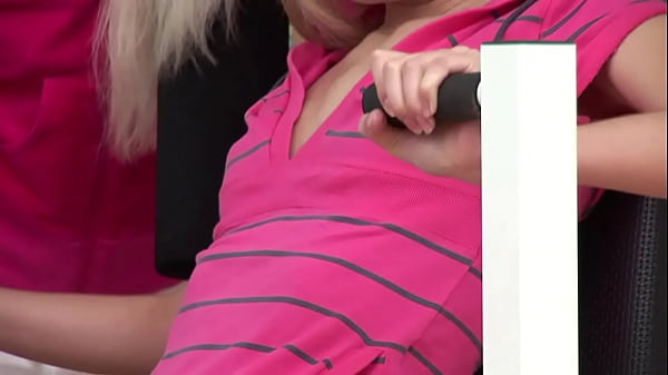 Personal trainer fucks gym receptionist's hot tight pussy after workout