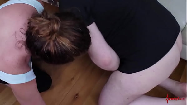 Kat Monroe eats ass