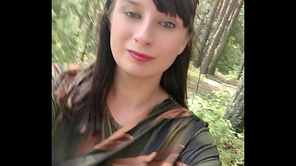 La lingerie sous la tenue &eacute;tait sublime ! &Ccedil;a c'est un aper&ccedil;u mais je charge ...