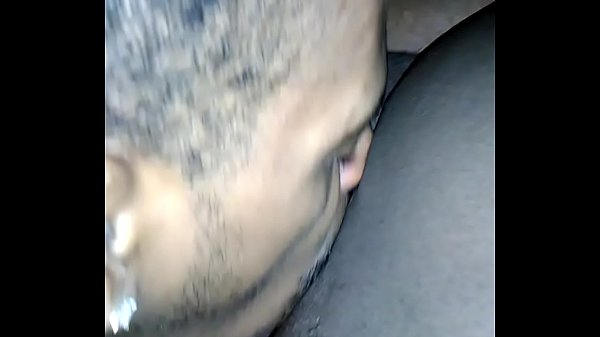Eatin some pussy