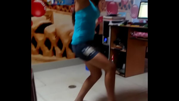 DANCER ARRECHA