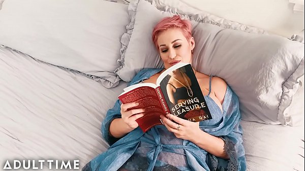 MODEL TIME Ryan Keely Dreams Herself Into Big Dick Pounding