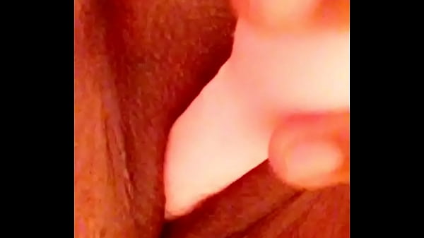 Yellahbaby Playing with Her fat pussy