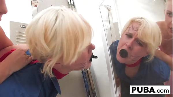 Kelly Surfer get bullied in the locker room Jamey Janes