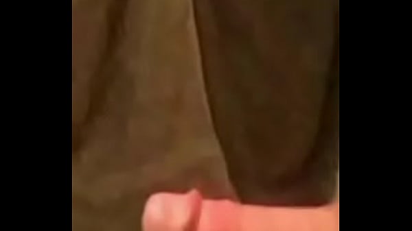 Powerful Aussie Cumshot