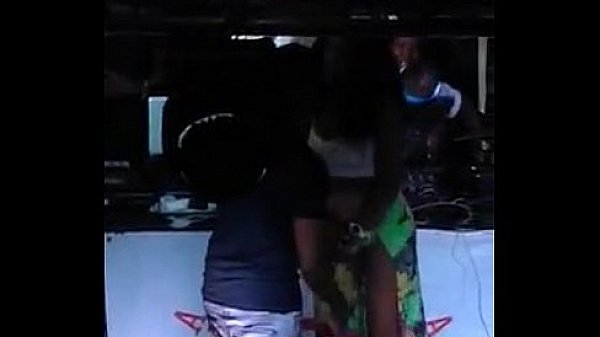 Desafio de dan&ccedil;a no parte 7