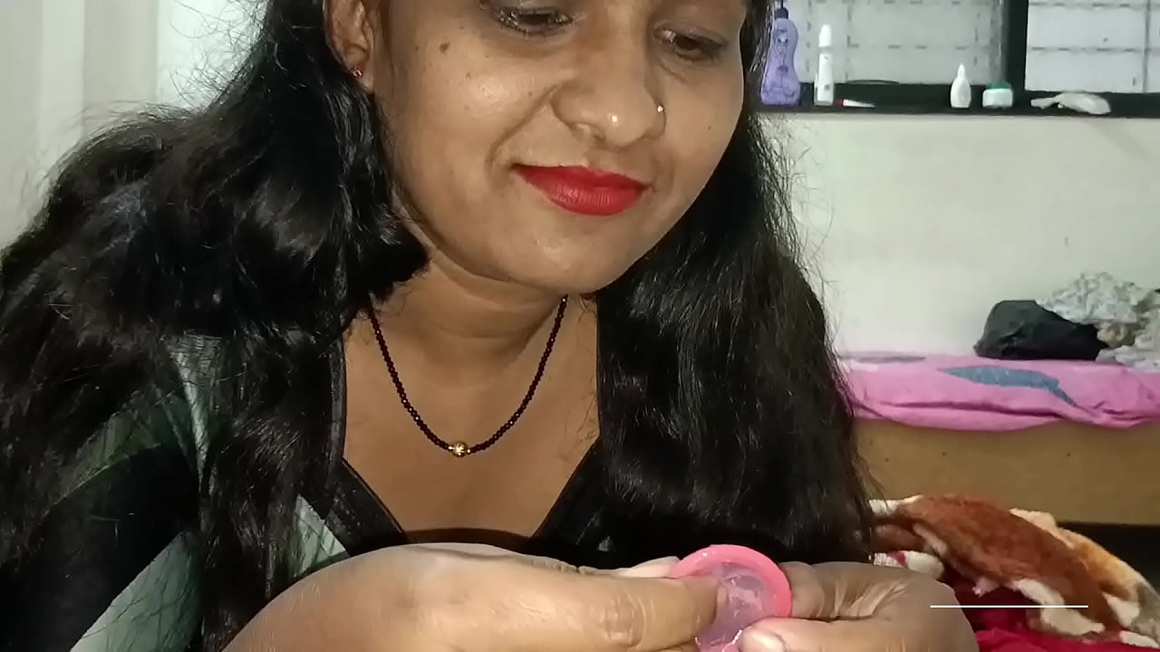 Pareja india desi disfrutando del sexo natural
                    amateur homemade asian couple muchos negros