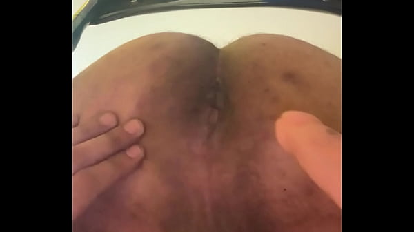 Download Video - Meu cuzinho pela primeira vez