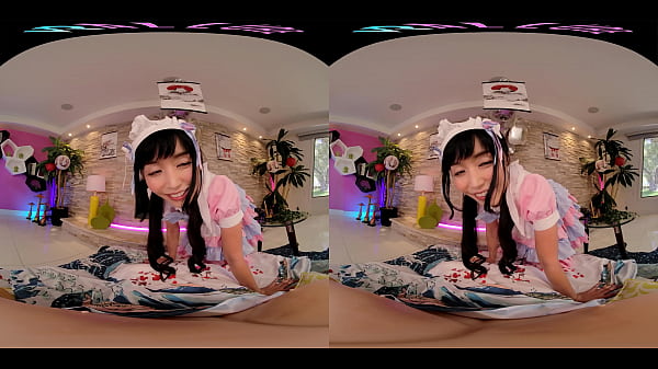 Download Video - VRALLURE The Art Of Serving