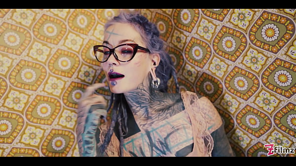 ANAL gapes and PISS on books and TOYS