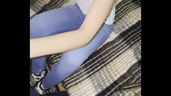 Homemade porn video of skinny brunette FIRST TIME!