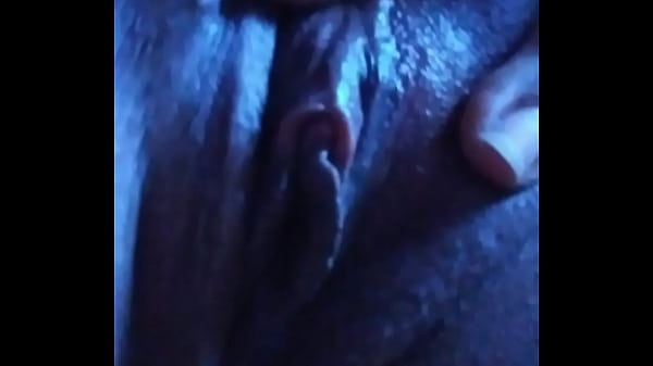 Rub my pussy 13 sec