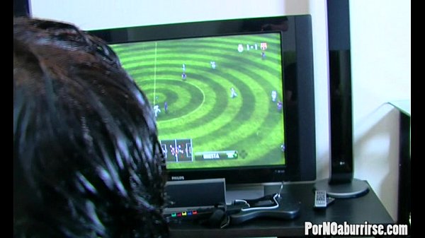 Porno jugando al Guitar Hero - Sonia Lemon y Toto Garcia
                   Porno jugando al Guitar Hero - Sonia Lemon y Toto Garcia muchos negros