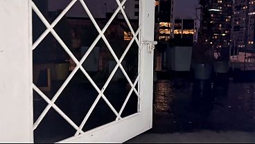 HORNY LESBIAN GIVES ME A BLOWJOB BECAUSE HER GIRLFRIEND ISN'T LOOKING AT HER