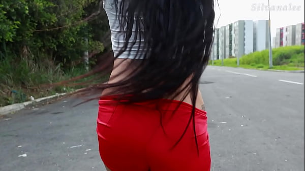 Big-cocked tourist SoldierHugeCock makes big-ass MILF Silvana Lee moan