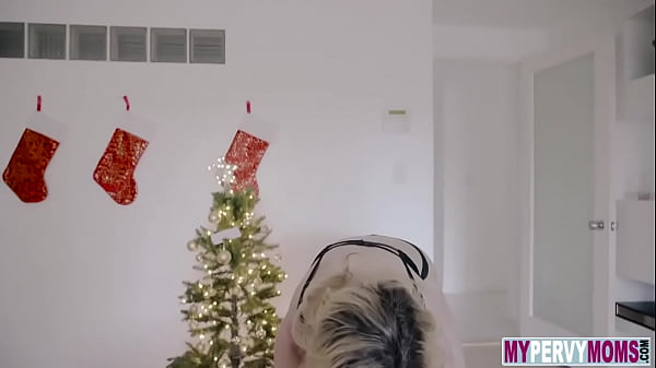 Cory Chase In Extra Seductive Sleigh Ride