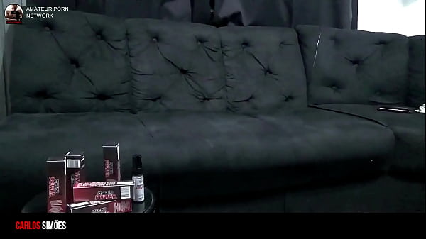 Hot brunette with a big butt and a well-endowed boyfriend, great amateur sex, original Brazil.