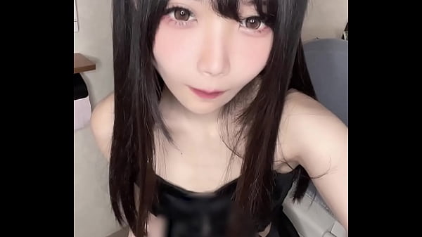 Black Twin-tails Peeing Masturbation