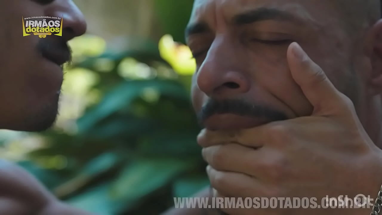 Follando en el camino - vacaciones familiares
                     cumshot cum big fetish big ass voyeur big cock big dick gayporn gay blowjob gay anal gay porn gay kissing gay kisses muchos negros