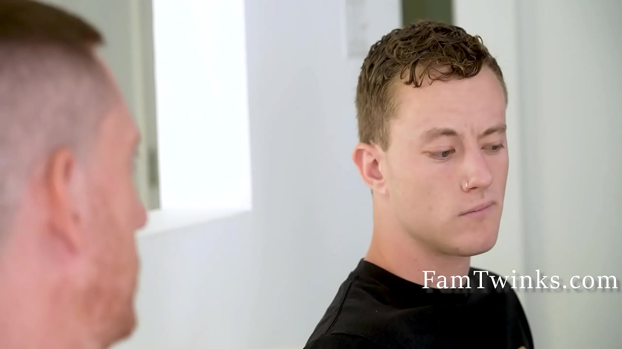 El cambio de planes incluye al padrastro y a mí follando.
                    family thick twink bareback big dick stepdad dilf stepson gay oral gay family brody kayman homo family stepdad fucks stepson gay stepdad stepson gay stepstepdaddy stepdad and stepson fuck aaron allen muchos negros