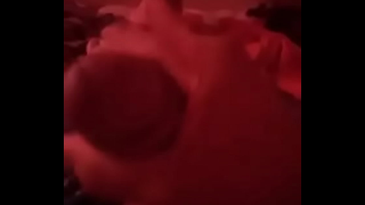 Masturbándose sola en casa
                   me masturbando eu amo ficar sozinho pra measturba muchos negros