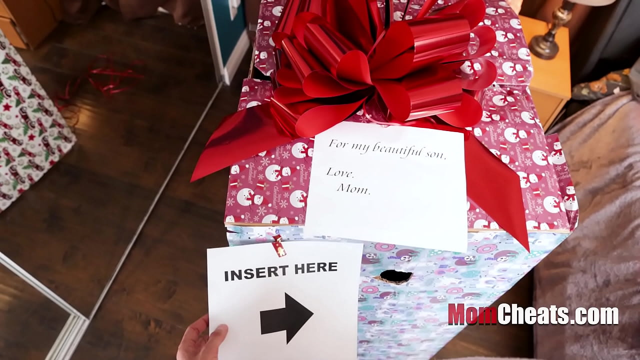 Feliz Navidad, de parte de Stemom (abre tu regalo)
                    footjob xmas stepmother chritsmas milf porn slim thick cheating stepmom stepmom porn videos stepmom and stepson taboo muchos negros