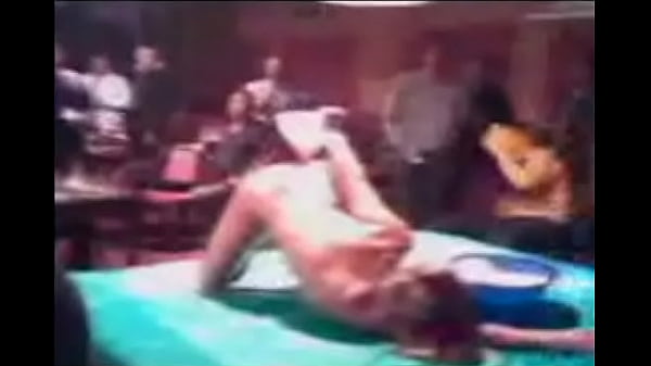 Strip-Teaseuse Pwns Fils Public