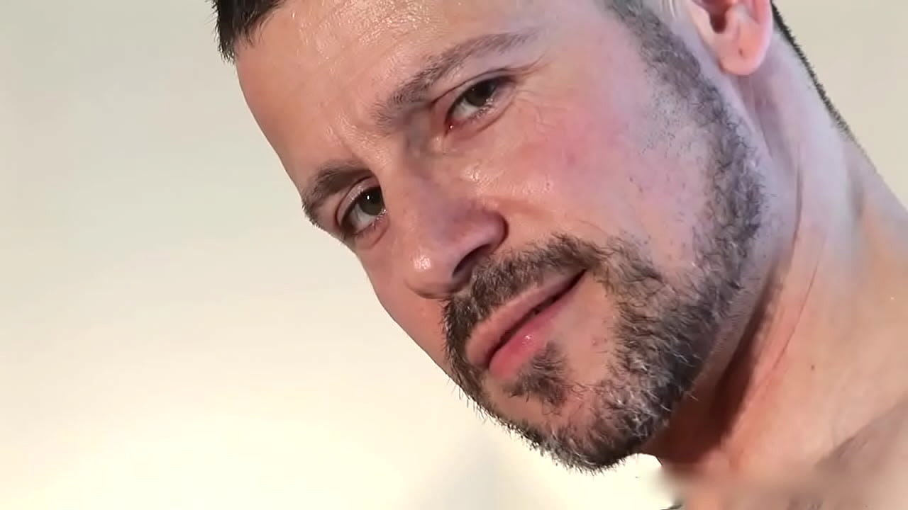 Russ Magnus
                   anal blowjob gay gay fuck gay sex muchos negros